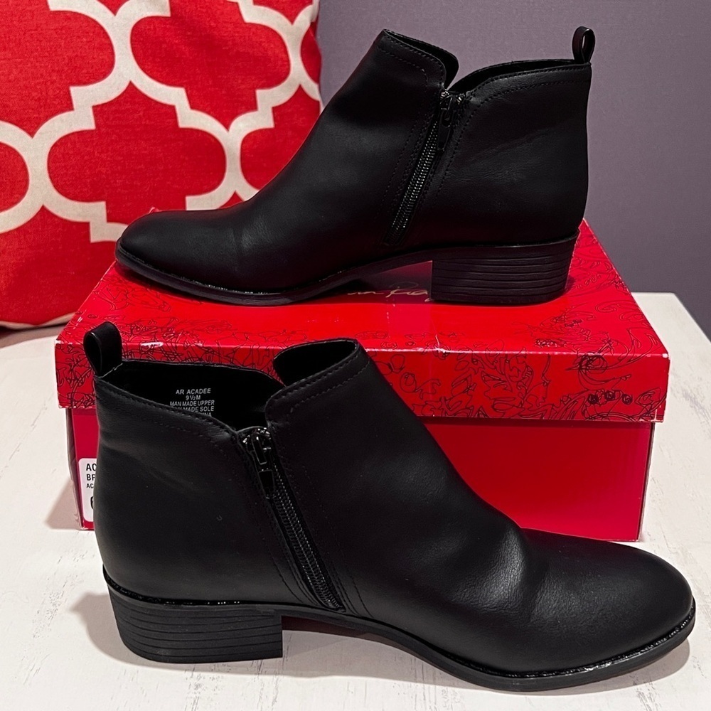 American Rag Black Ankle Booties Sleek Design Low Heel